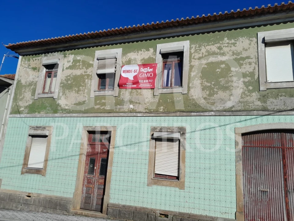 Moradia T3 para Venda em Oiã Foto 1