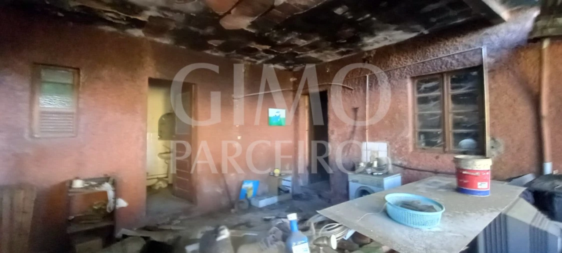 Moradia T3 para Venda em Oiã Foto 4