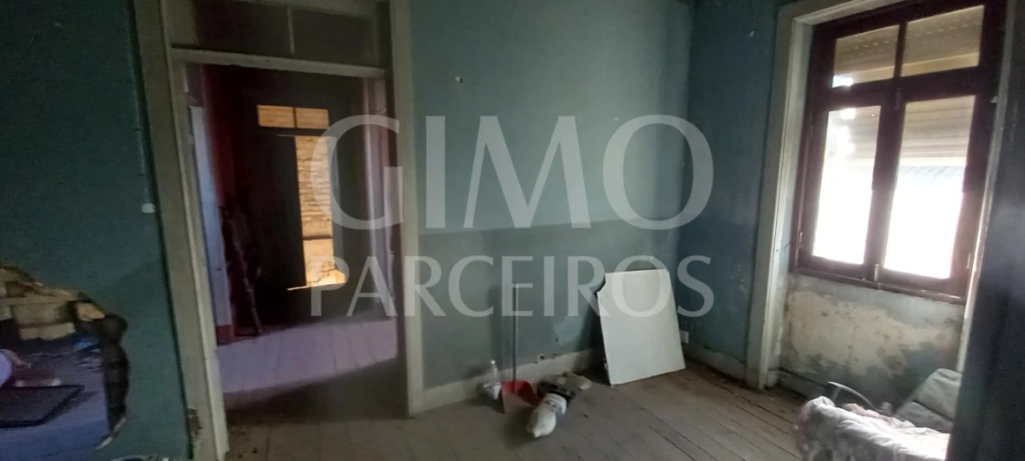 Moradia T3 para Venda em Oiã Foto 10