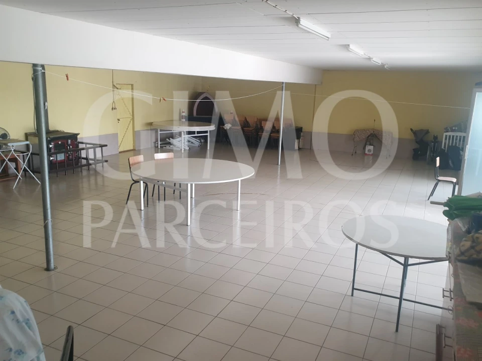 Moradia T6 para Venda em Fermentelos Foto 29