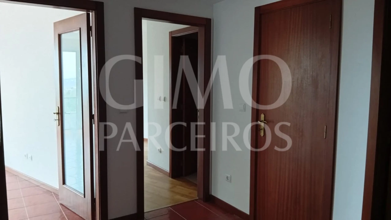 Apartamento T2 para Venda em Oliveira do Bairro Foto 16