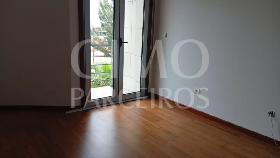 Apartamento T2 para Venda em Oliveira do Bairro Foto 9