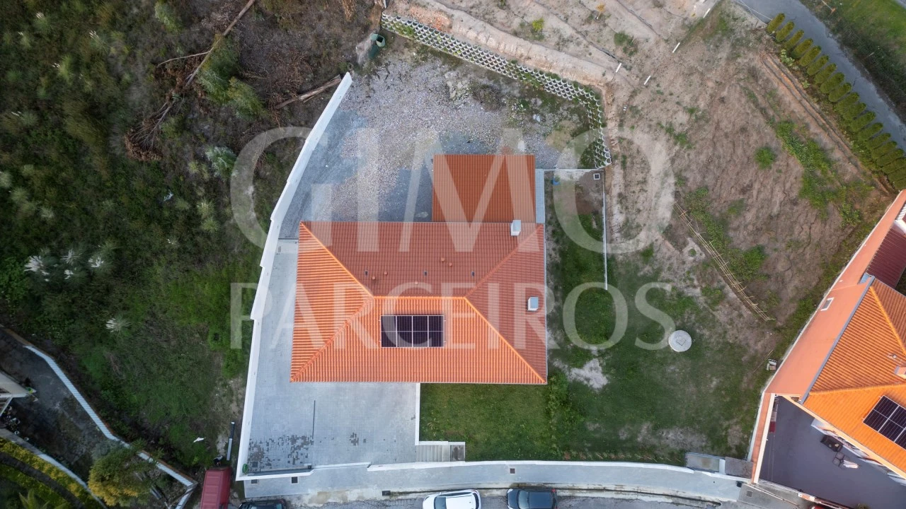 Moradia T3 para Venda em Oliveira do Bairro Foto 19