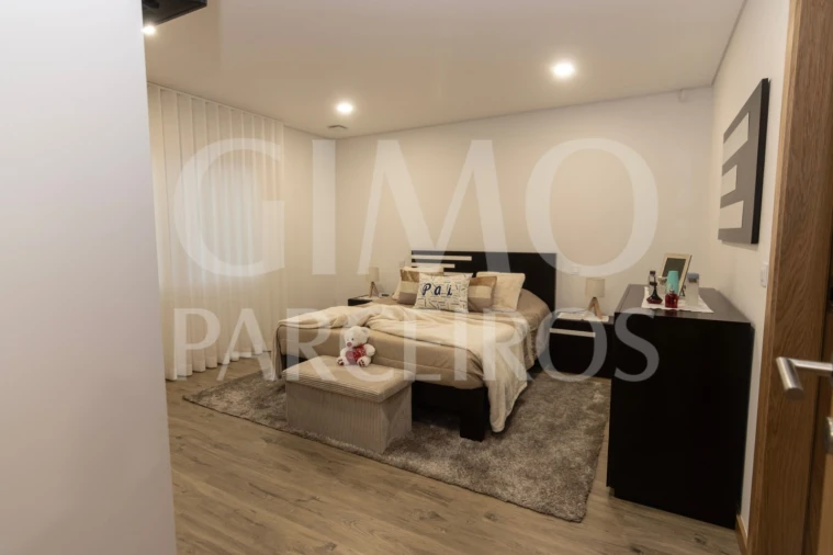 Moradia T3 para Venda em Oliveira do Bairro Foto 10