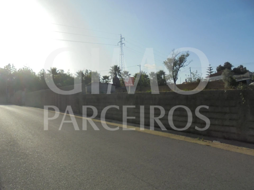 Terreno para Venda em Barrô e Aguada de Baixo Foto 10