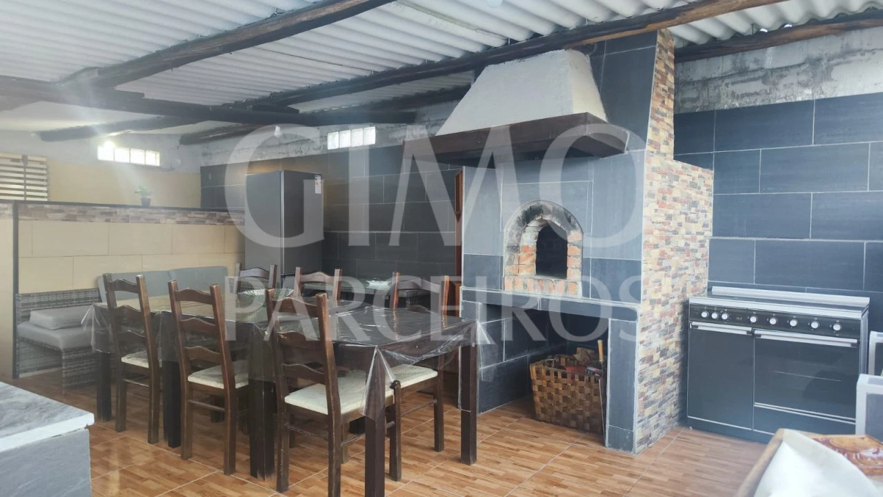 Moradia para Venda em Oiã Foto 13