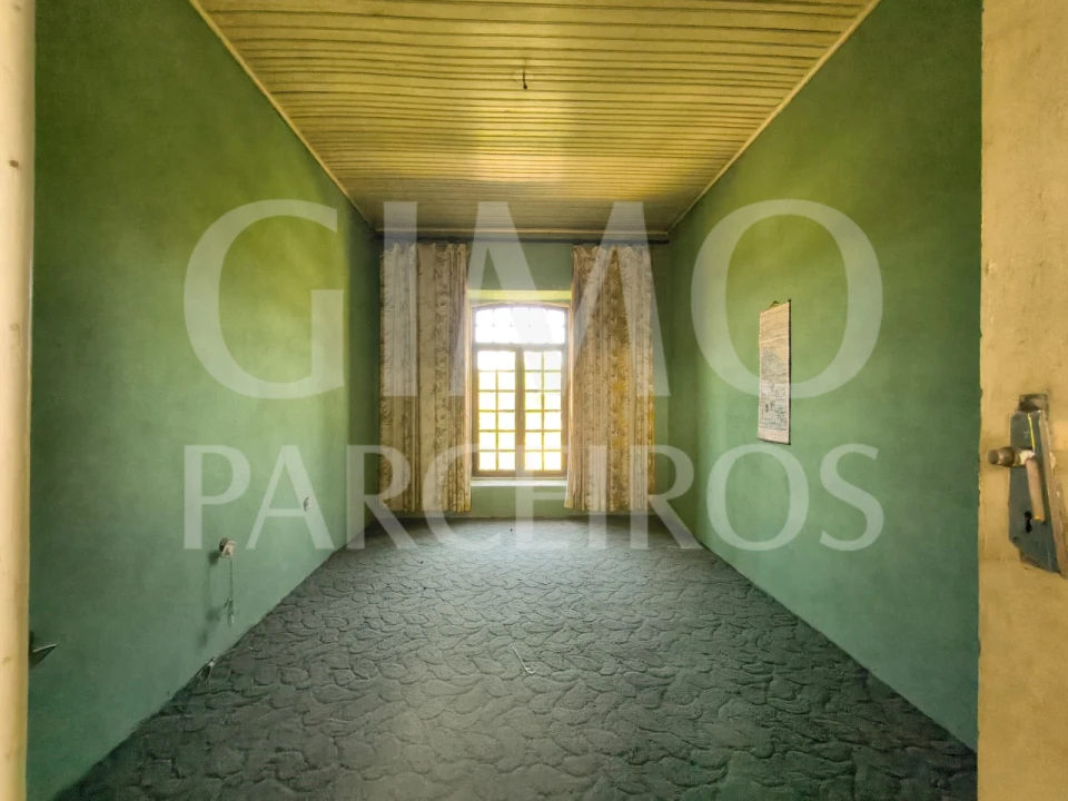 Moradia T4 para Venda em Oliveirinha Foto 1