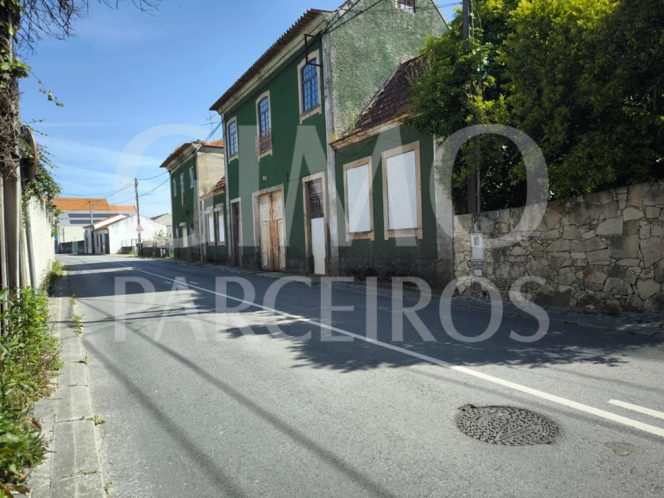 Moradia T4 para Venda em Oliveirinha Foto 5