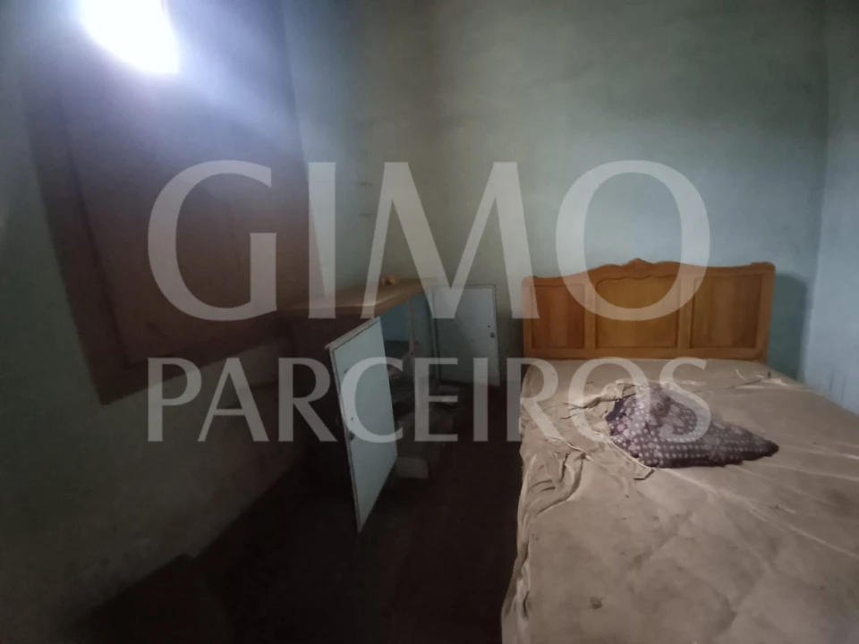 Moradia T3 para Venda em Oiã Foto 11