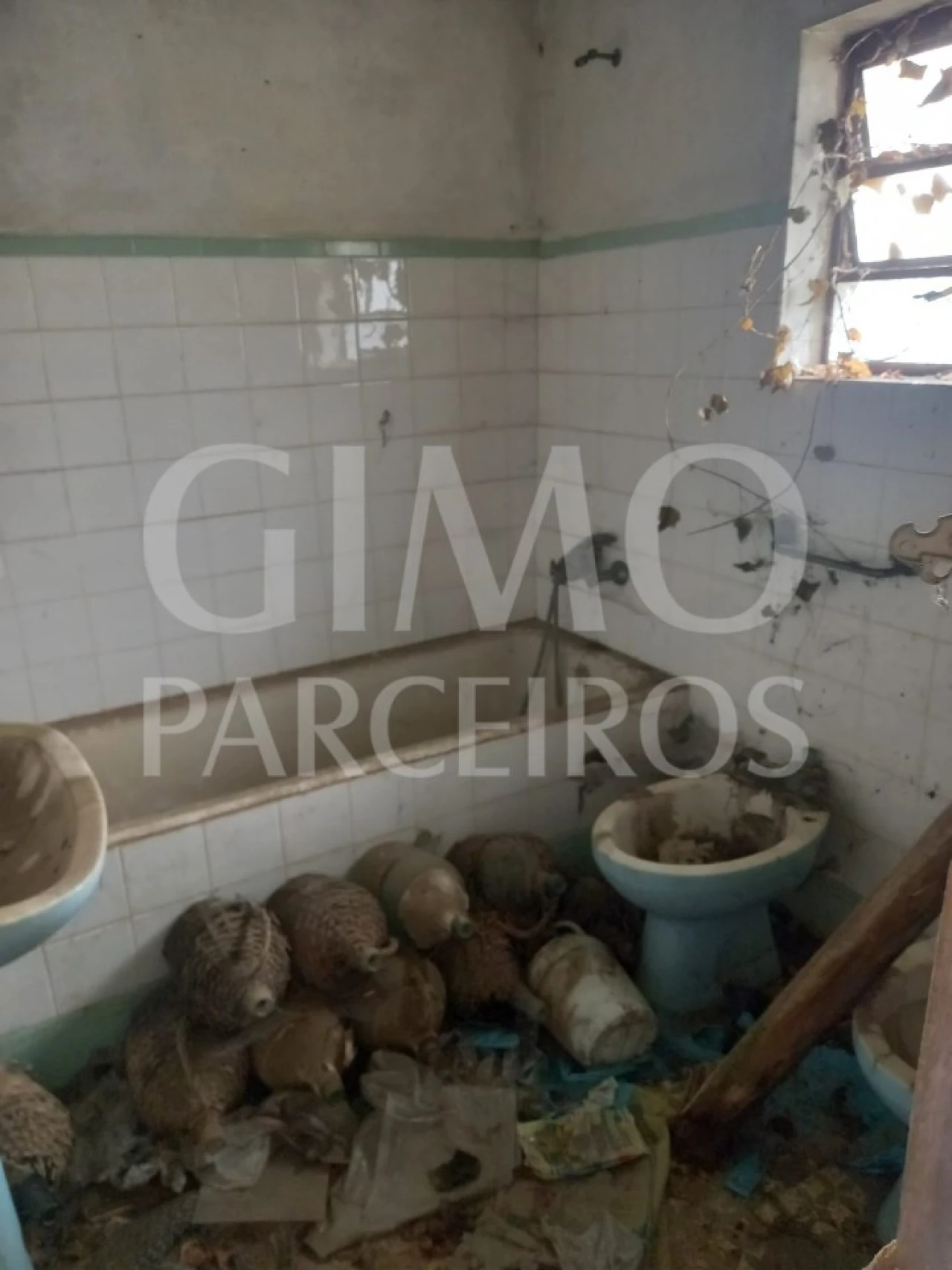 Moradia T3 para Venda em Oiã Foto 13