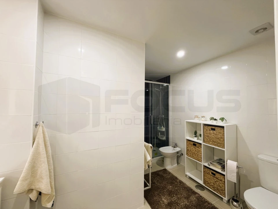 Apartamento T1 para Arrendamento em Aradas Foto 17