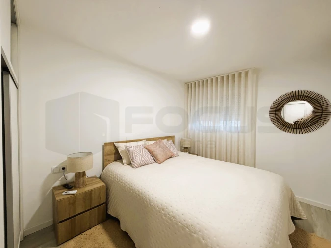 Apartamento T1 para Arrendamento em Aradas Foto 12