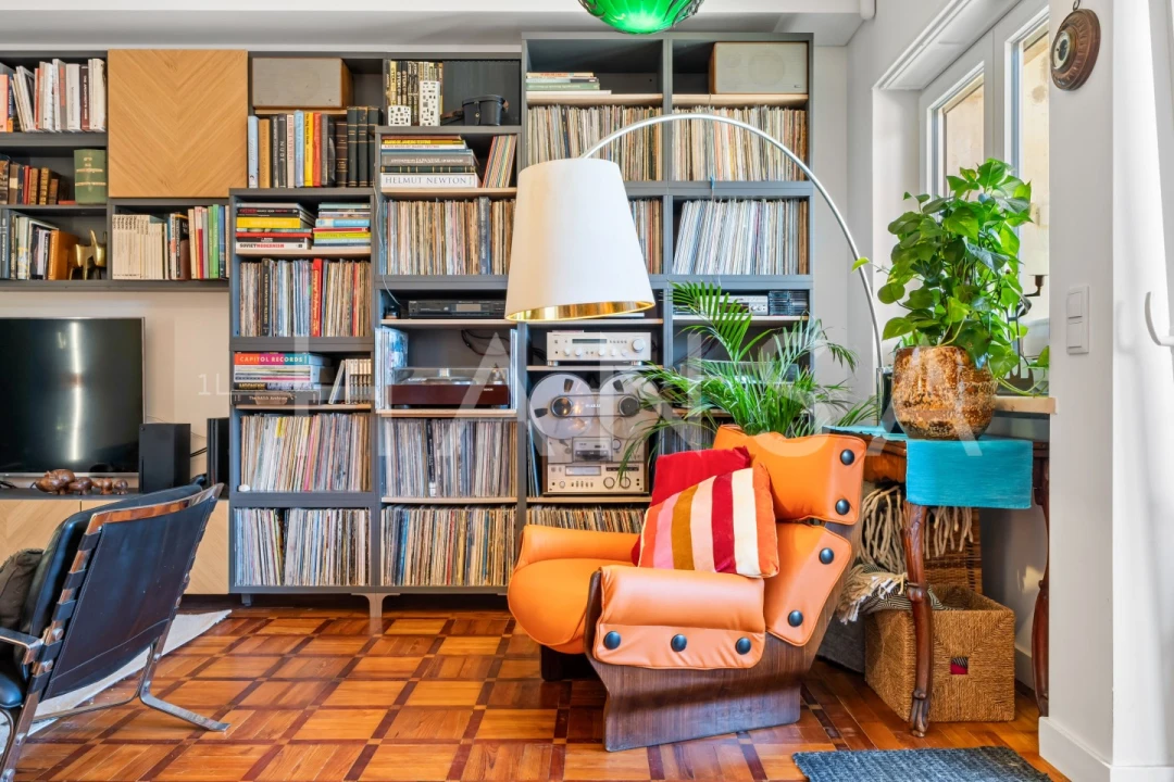 Apartamento T4 para Venda em Carcavelos e Parede Foto 7