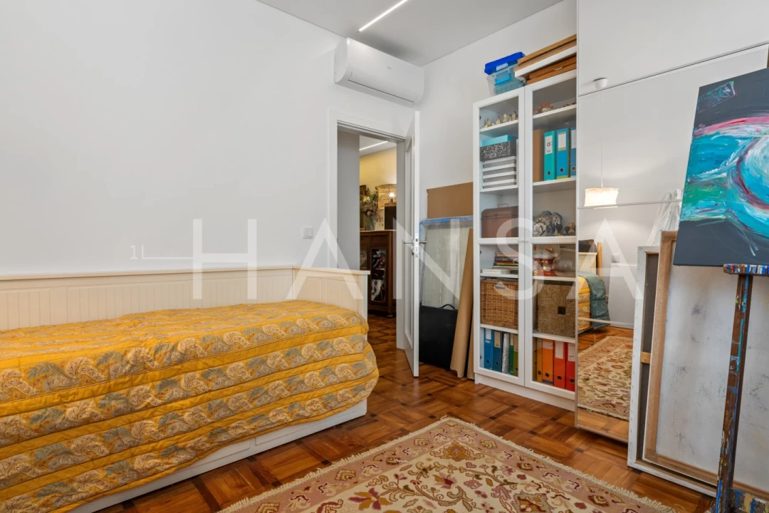 Apartamento T4 para Venda em Carcavelos e Parede Foto 19