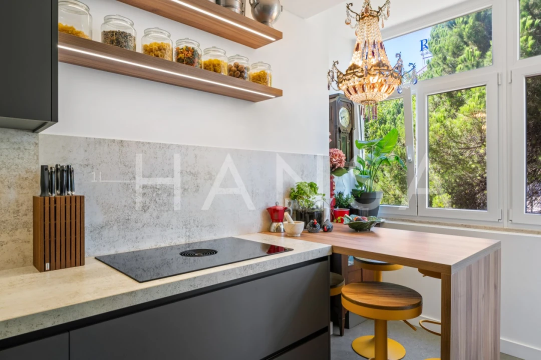 Apartamento T4 para Venda em Carcavelos e Parede Foto 30