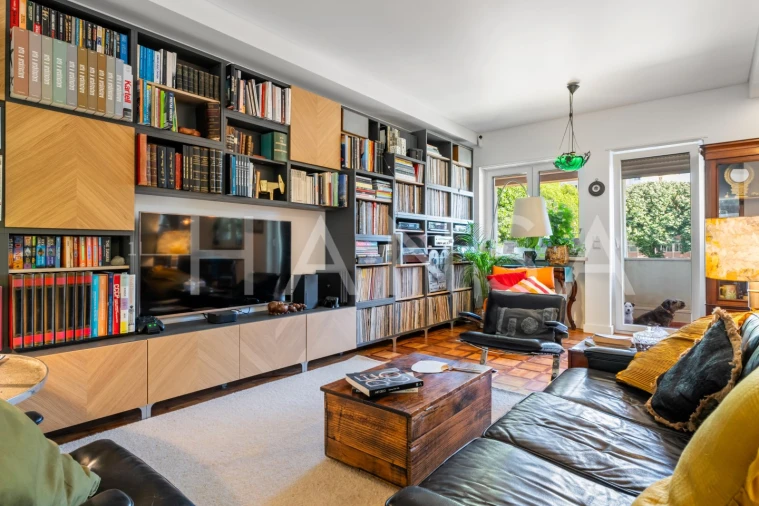 Apartamento T4 para Venda em Carcavelos e Parede Foto 1