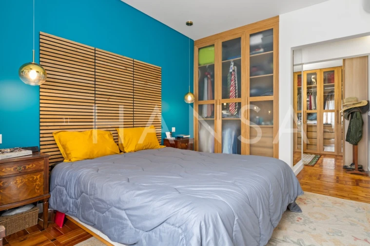 Apartamento T4 para Venda em Carcavelos e Parede Foto 13