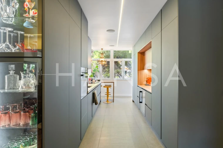 Apartamento T4 para Venda em Carcavelos e Parede Foto 26