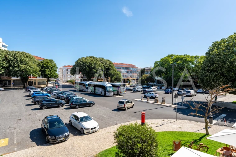 Apartamento T4 para Venda em Carcavelos e Parede Foto 34