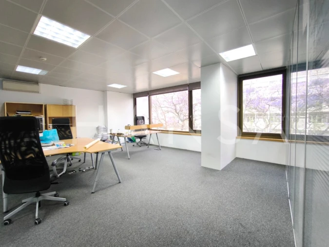 Escritório para Arrendamento em Avenidas Novas Foto 11