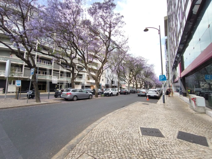 Escritório para Arrendamento em Avenidas Novas Foto 31