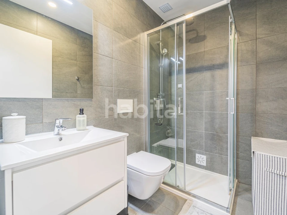 Apartamento T2 para Arrendamento em Arroios Foto 19