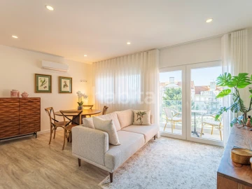 Apartamento T2 para Arrendamento em Arroios