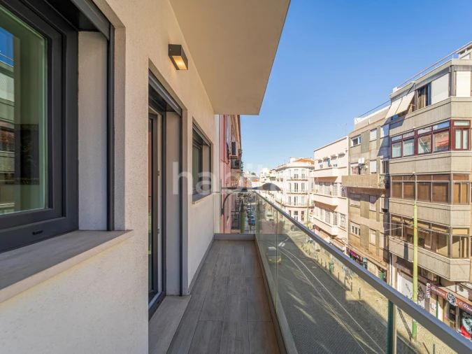 Apartamento T2 para Arrendamento em Arroios Foto 22