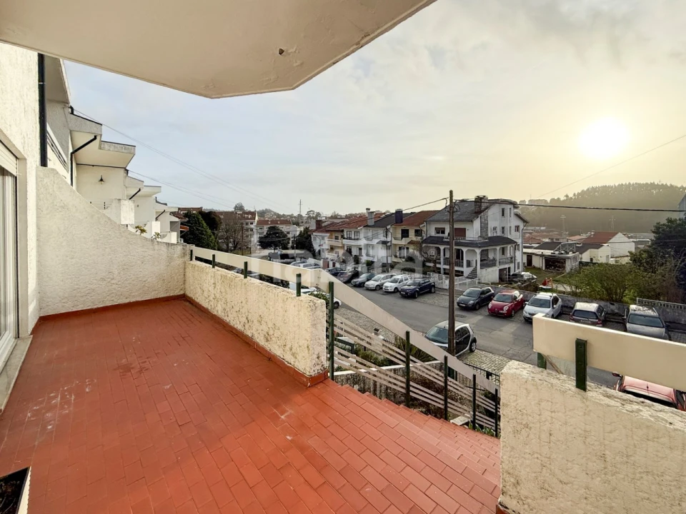 Moradia T5 para Venda em Mafamude e Vilar do Paraíso Foto 5