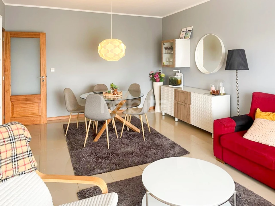 Apartamento T3 para Venda em Guilhabreu Foto 1