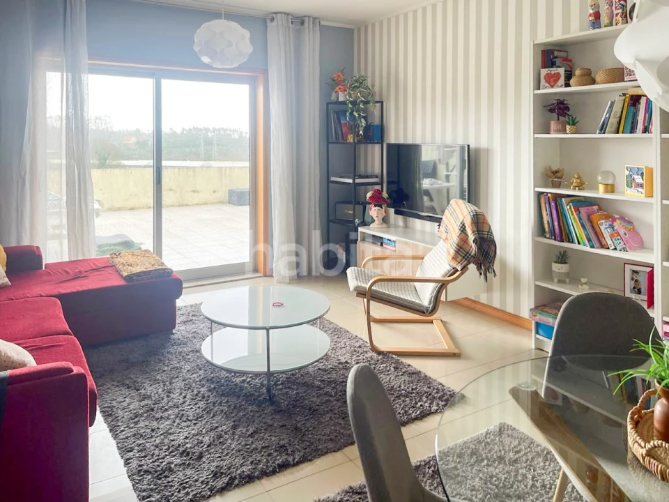 Apartamento T3 para Venda em Guilhabreu Foto 3