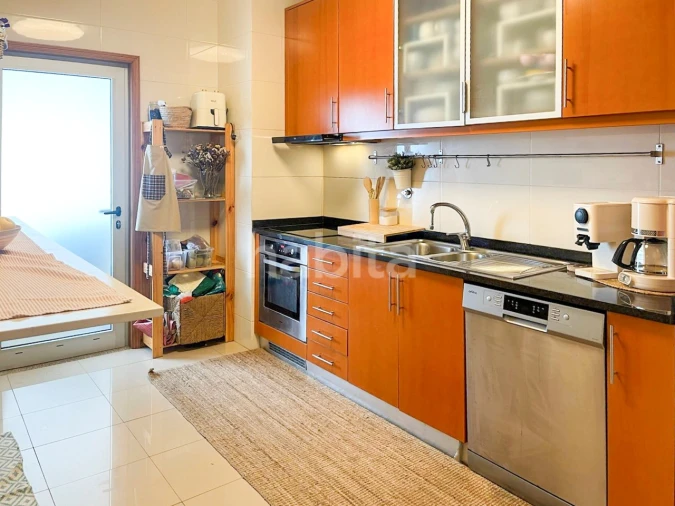 Apartamento T3 para Venda em Guilhabreu Foto 7