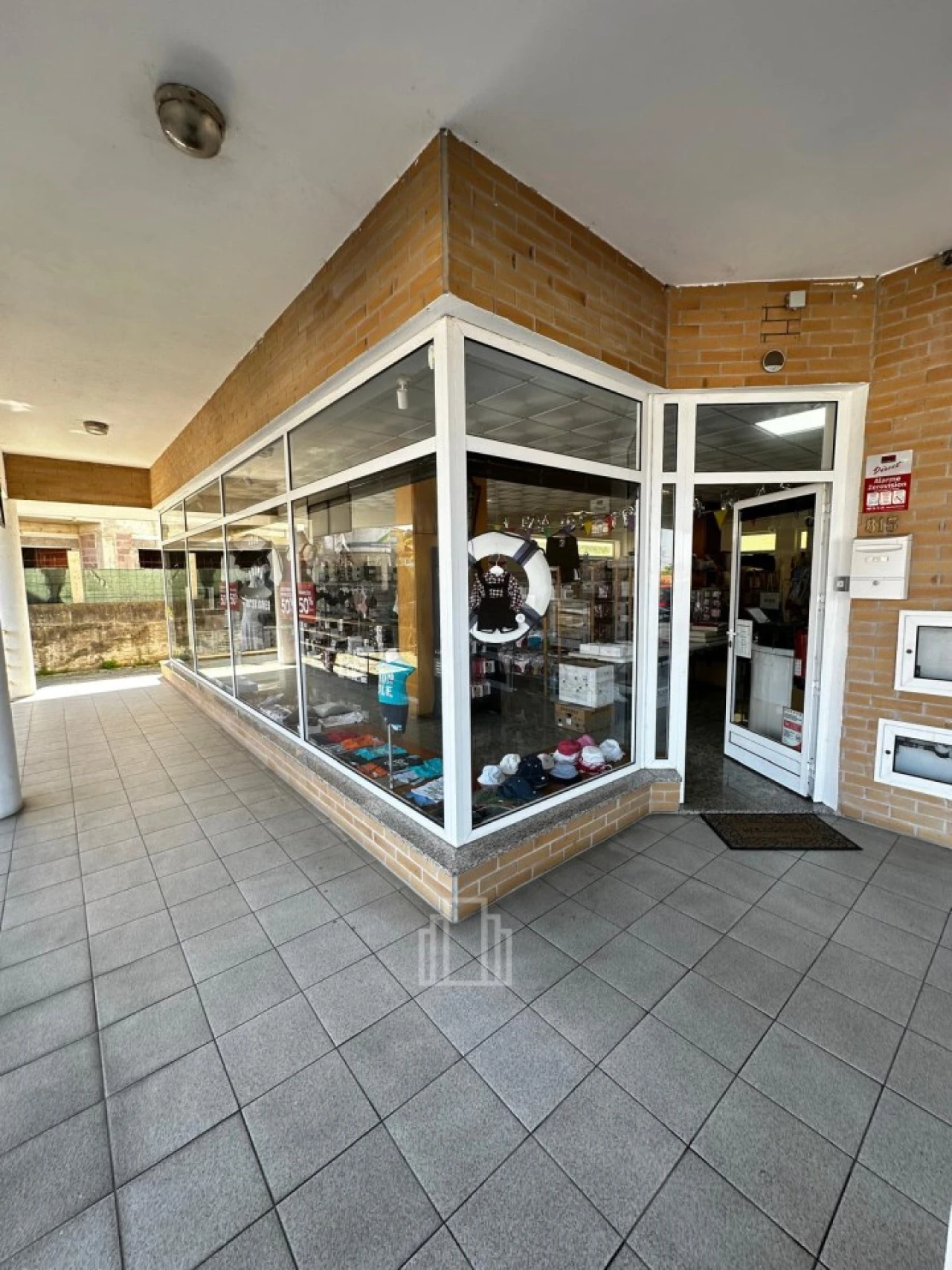 Loja para Venda em Esmoriz Foto 2