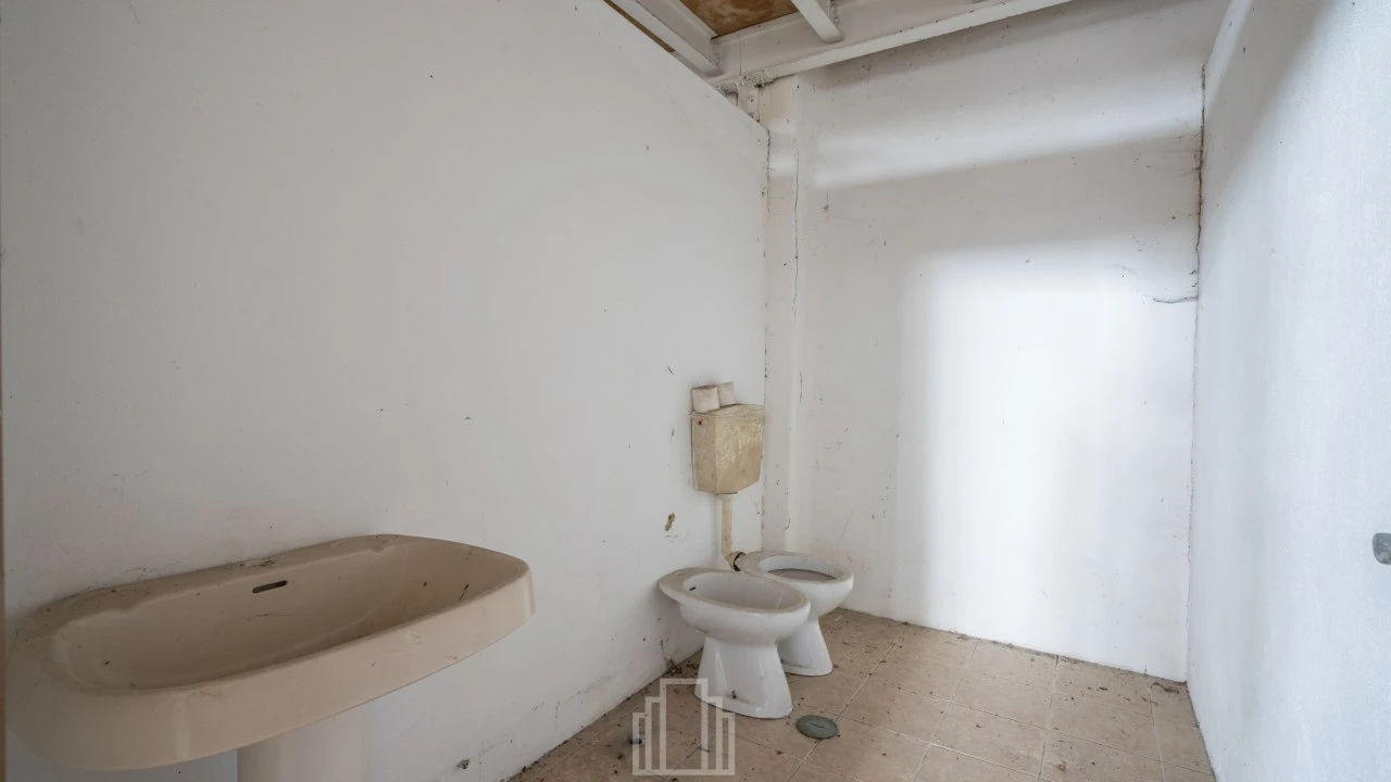 Armazém para Arrendamento em Valega Foto 12