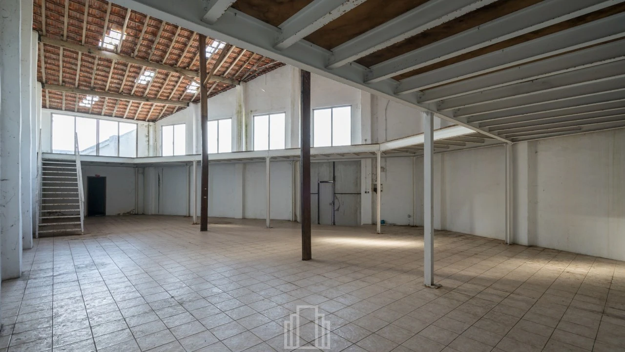 Armazém para Arrendamento em Valega Foto 14