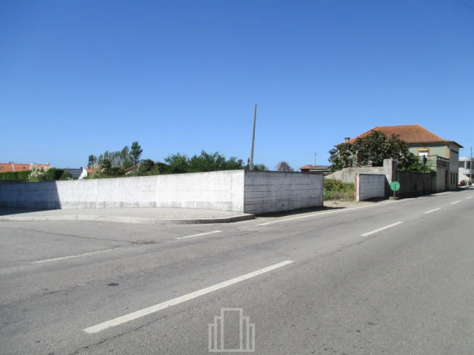 Terreno para Venda em Esmoriz Foto 3