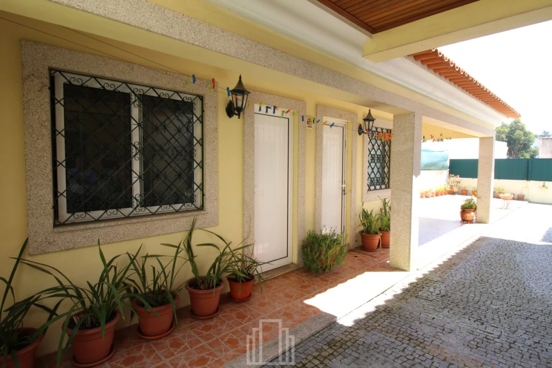 Moradia T4 para Venda em Esmoriz Foto 23