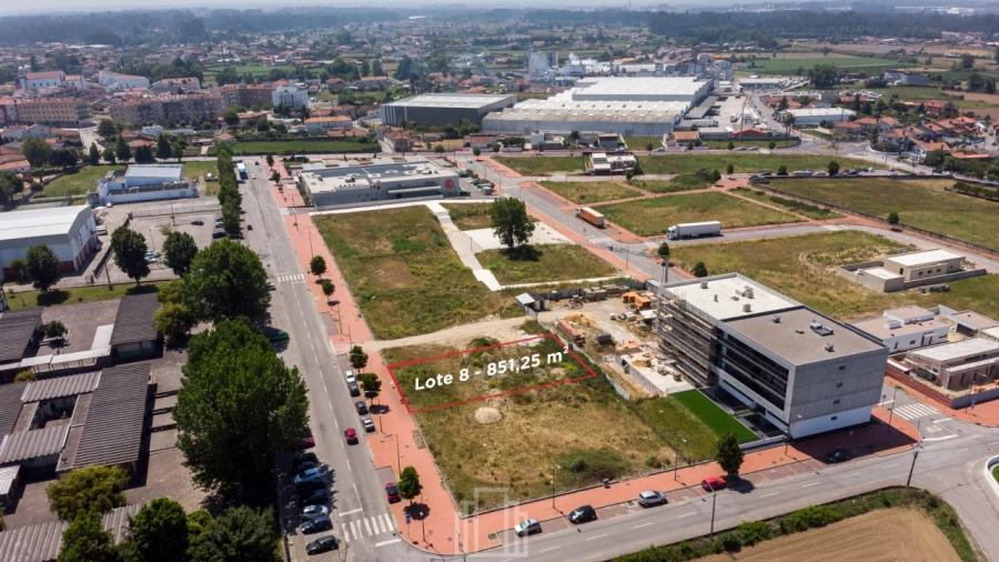 Terreno para Venda em Avanca Foto 1