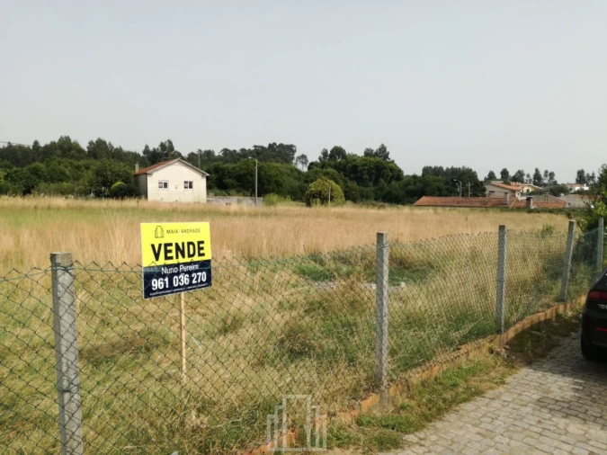 Terreno para Venda em Esmoriz Foto 3