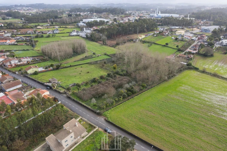 Terreno Agricola ou Rústico para Venda em São Miguel do Souto e Mosteirô Foto 3