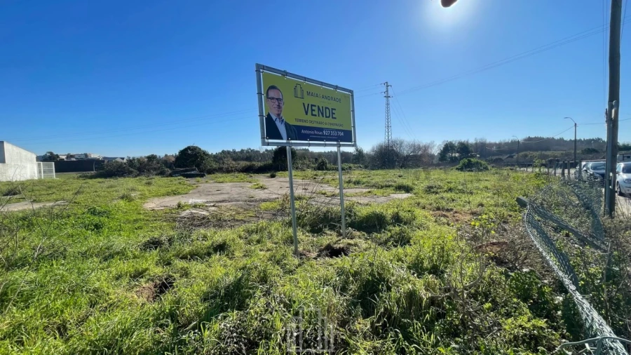Terreno para Venda em Ovar, São João, Arada e São Vicente de Pereira Jusã Foto 2