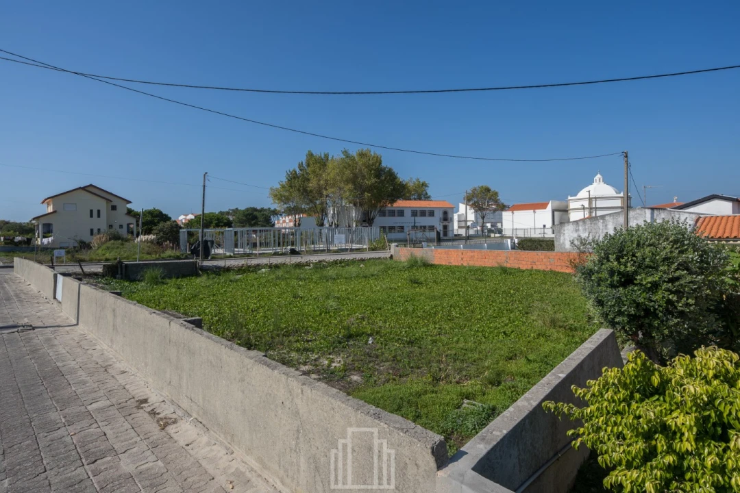 Terreno para Venda em São Jacinto Foto 1