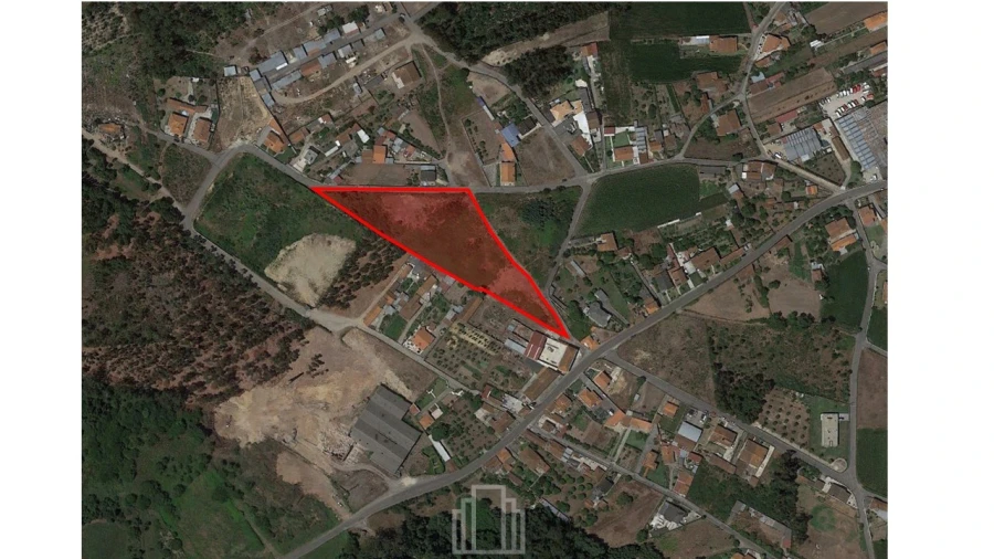 Terreno para Venda em Avanca Foto 1