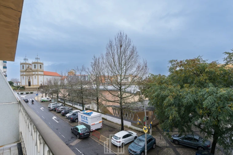 Apartamento T3 para Venda em Ovar, São João, Arada e São Vicente de Pereira Jusã Foto 2