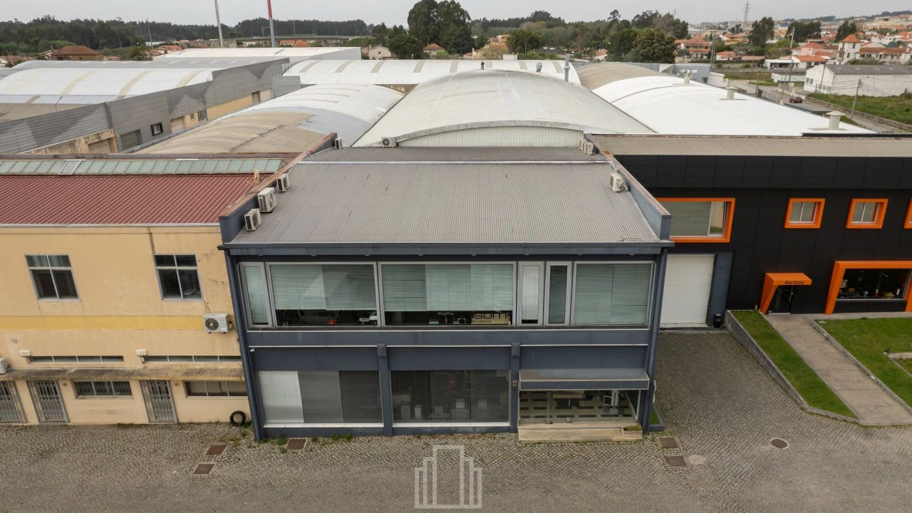 Armazém para Venda em Cortegaça Foto 2