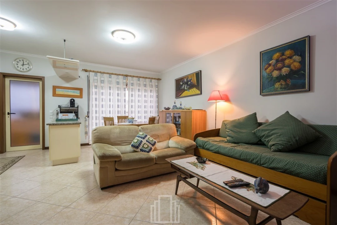 Apartamento T2 para Venda em Ovar, São João, Arada e São Vicente de Pereira Jusã Foto 1