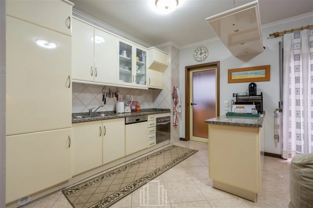 Apartamento T2 para Venda em Ovar, São João, Arada e São Vicente de Pereira Jusã Foto 4