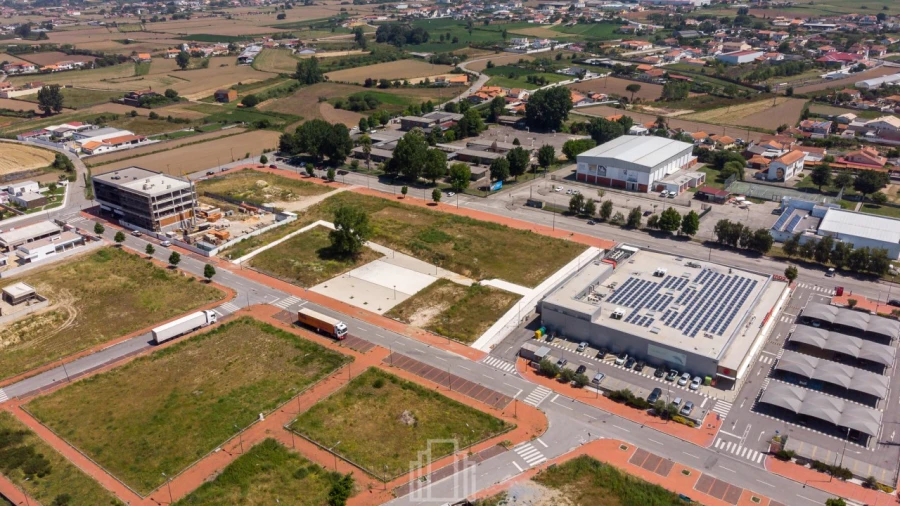 Terreno para Venda em Avanca Foto 4