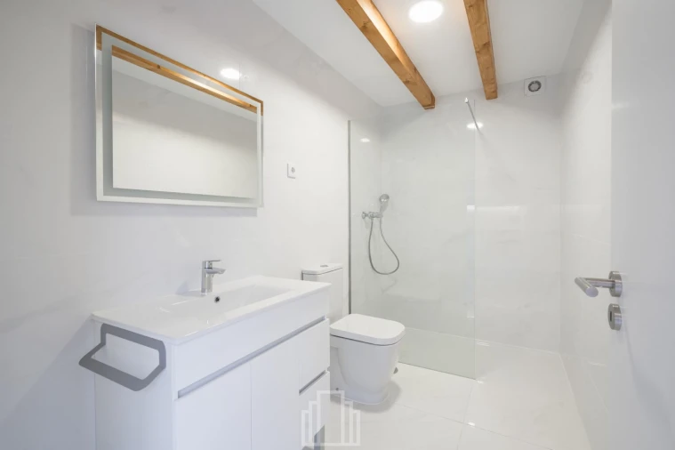 Moradia T2 para Venda em Ovar, São João, Arada e São Vicente de Pereira Jusã Foto 10