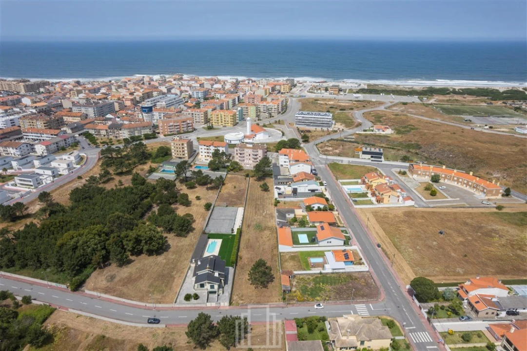Terreno para Venda em Ovar, São João, Arada e São Vicente de Pereira Jusã Foto 6